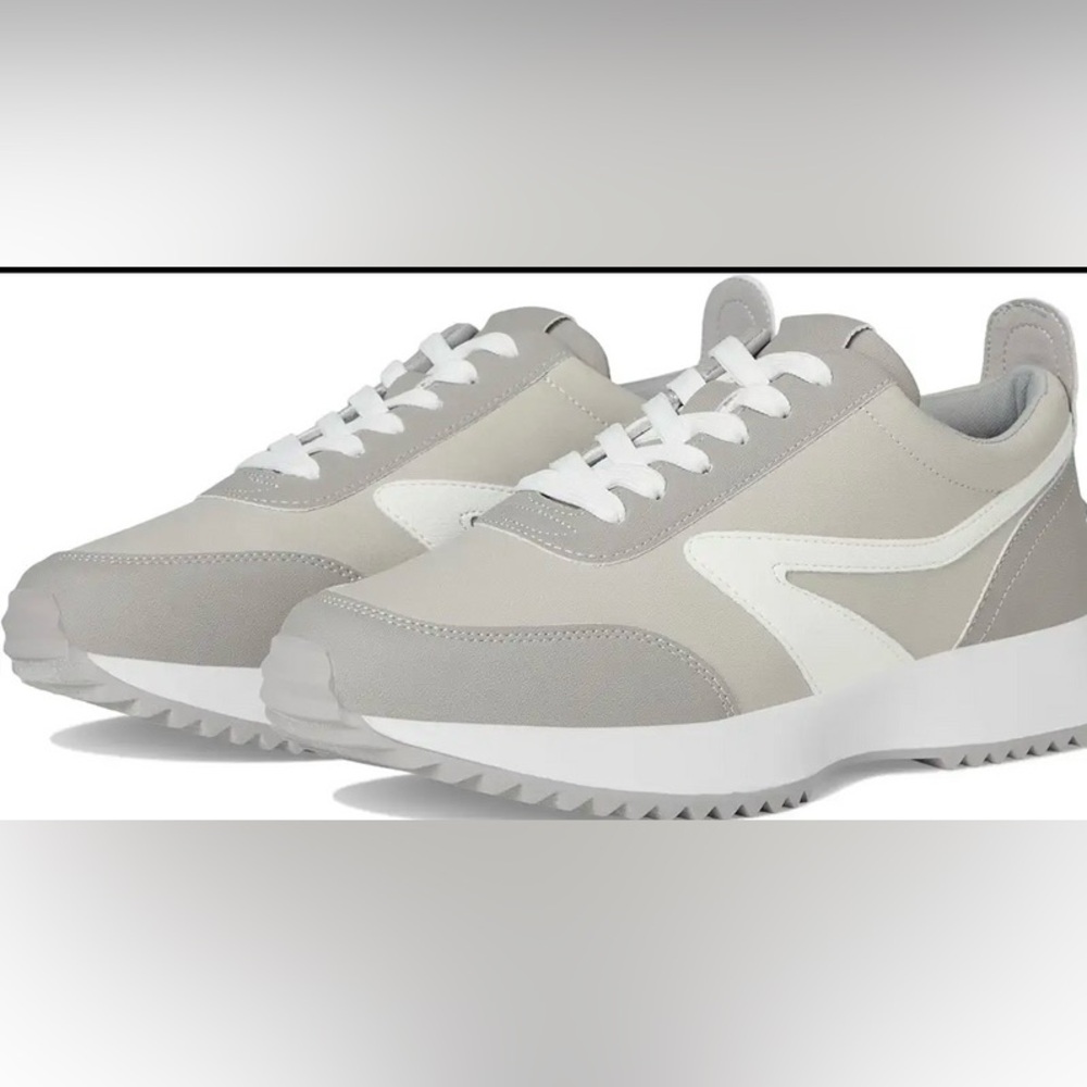 DULCE Vita Bynx Sneaker - Sporty Style, Modern
🤍✨
Comfort & Everyday Versatility